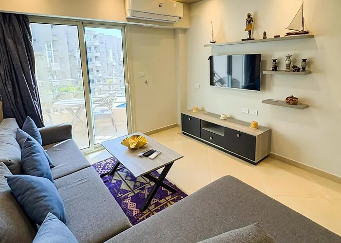 Apartment Amazing View! Access & Pool *